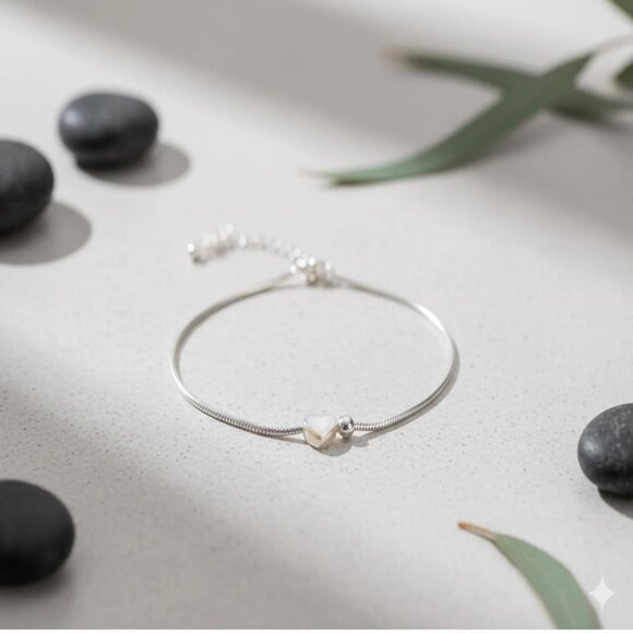 Sterling Silver Love Heart Bead Bracelet, Vintage Style - Picture 6 of 6